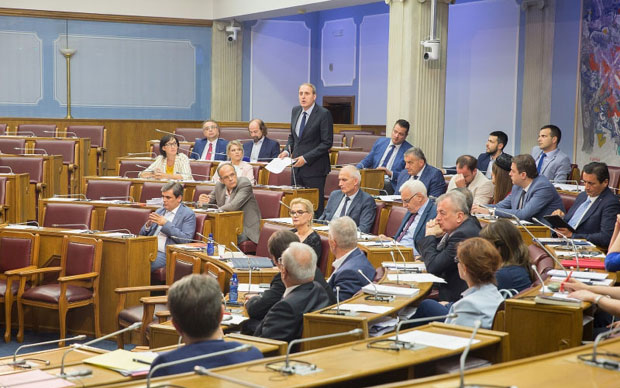 ЦГ: ДПС преписао реформу?